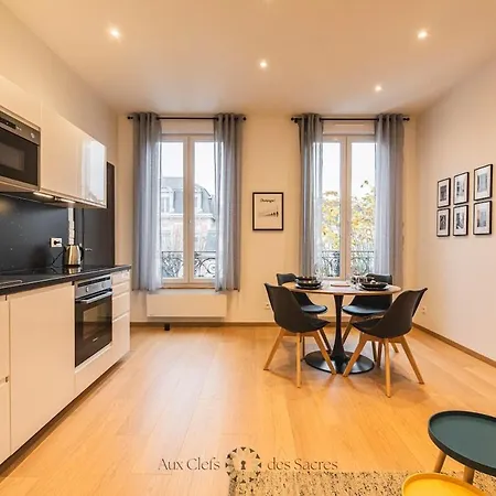 A Deux Min De La Cathedrale T2 Premium Rue Libergier Reims